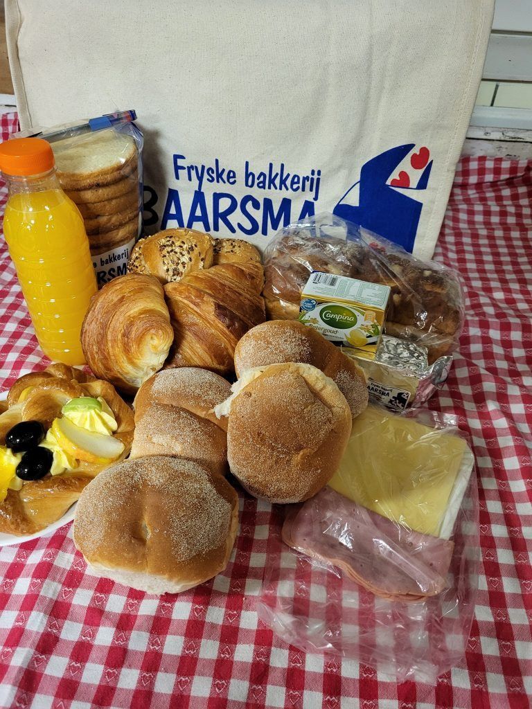ontbijt op tafel
